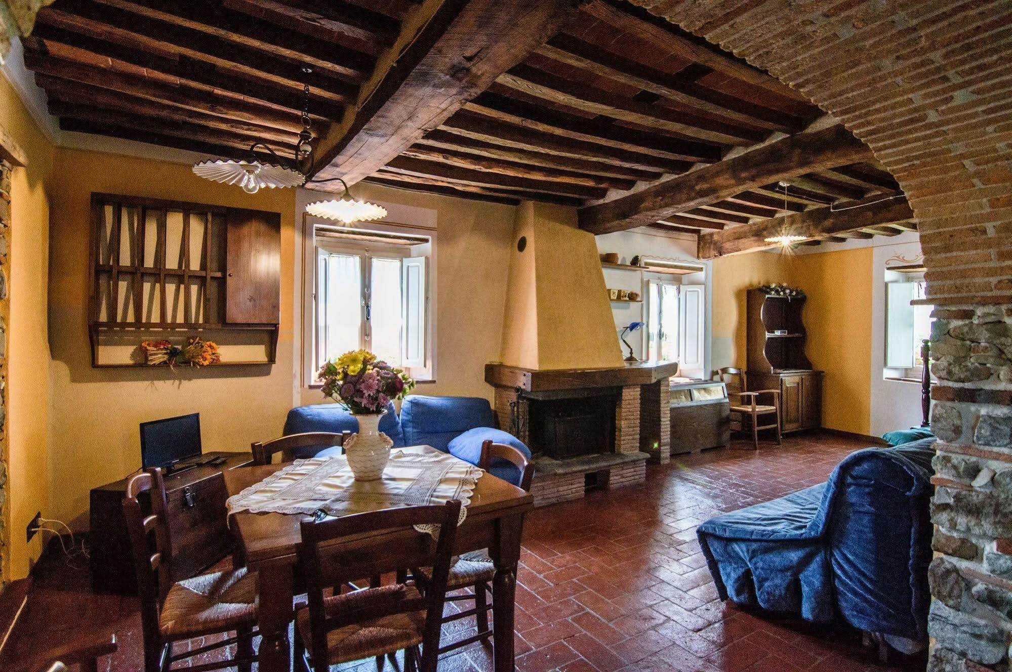 Agriturismo Chioi Barga Esterno foto