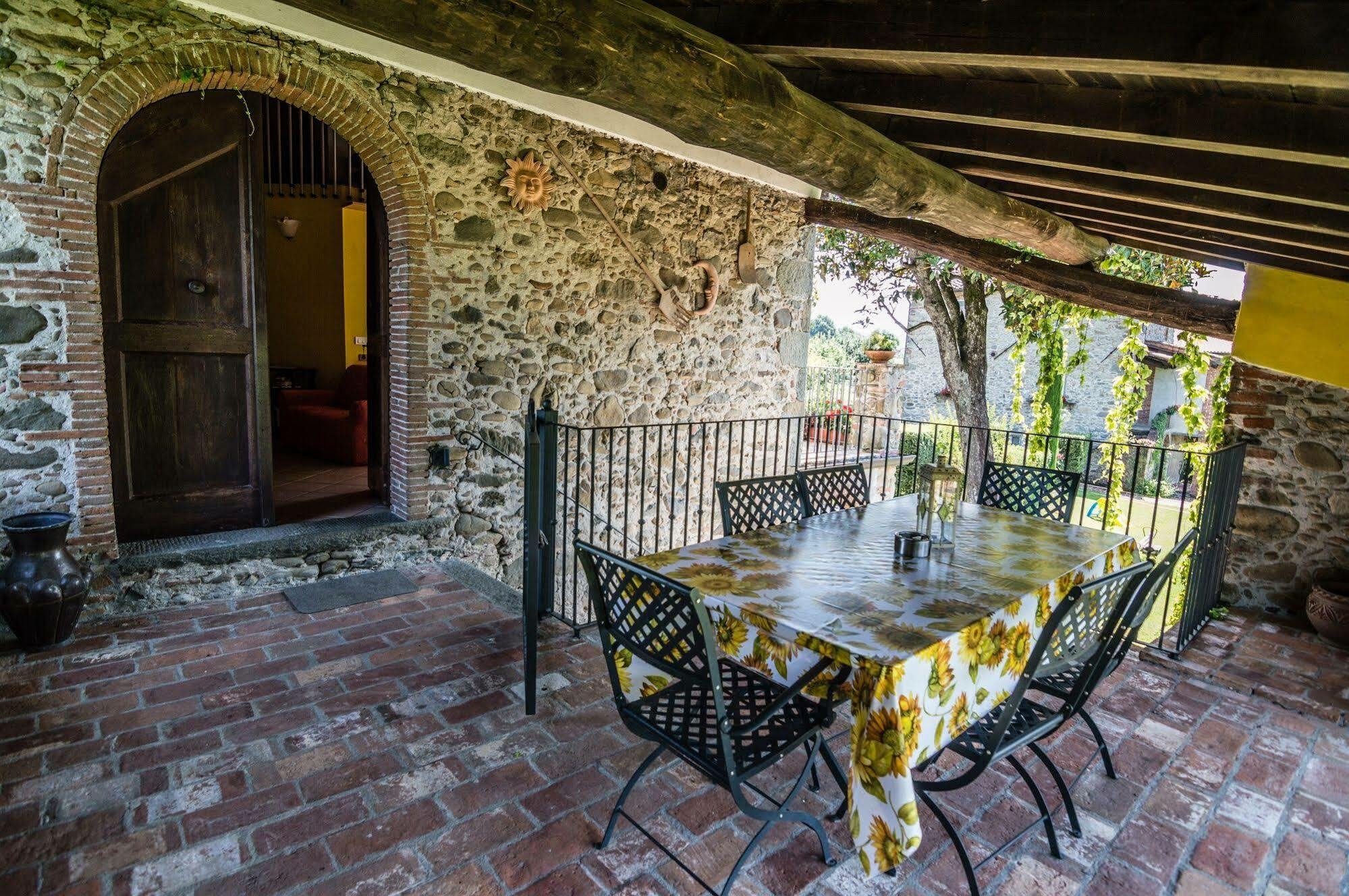 Agriturismo Chioi Barga Esterno foto