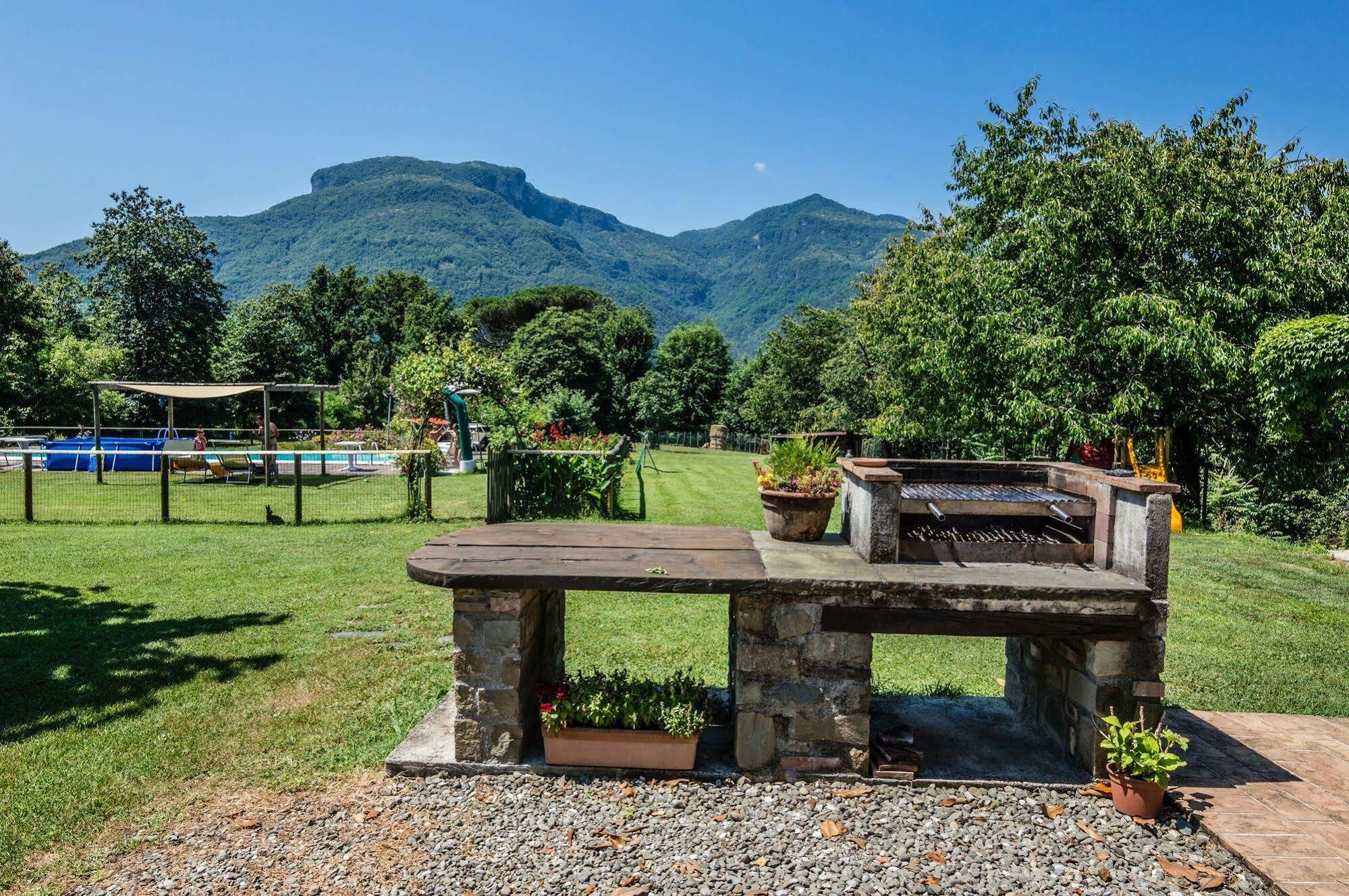 Agriturismo Chioi Barga Esterno foto
